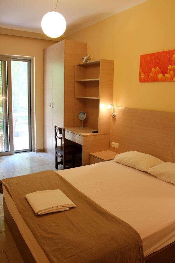 Philoxenia Hotel & Studios Rhodes City Extérieur photo