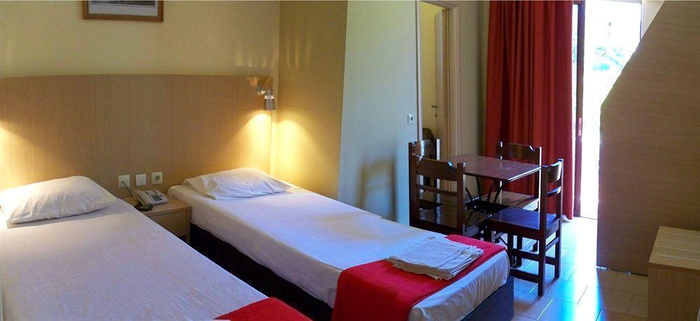 Philoxenia Hotel & Studios Rhodes City Extérieur photo