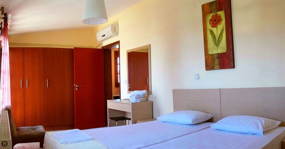 Philoxenia Hotel & Studios Rhodes City Extérieur photo