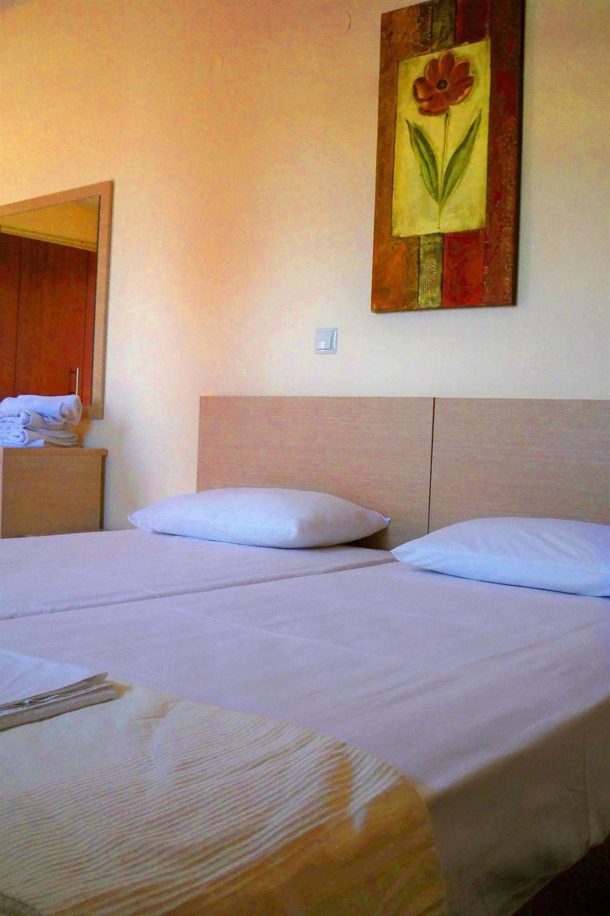 Philoxenia Hotel & Studios Rhodes City Extérieur photo