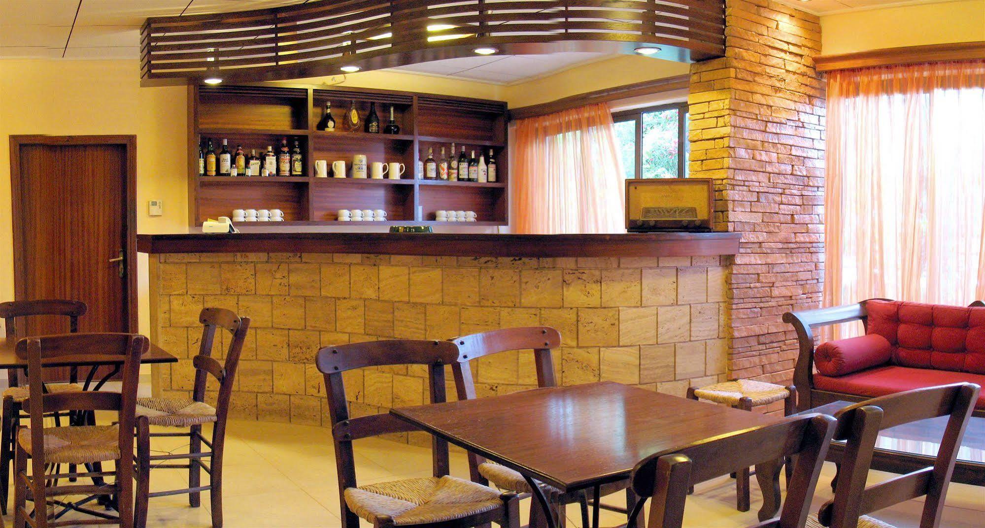 Philoxenia Hotel & Studios Rhodes City Extérieur photo